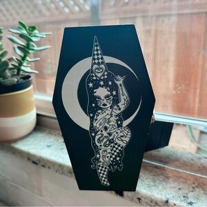 Valfrè Wooden Witch Stash Box